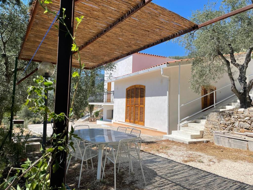 Colori Del Sud - Residence Mattinata Εξωτερικό φωτογραφία