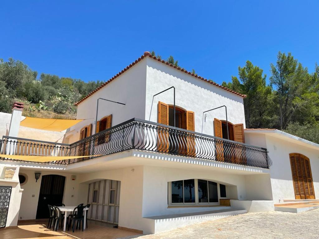 Colori Del Sud - Residence Mattinata Εξωτερικό φωτογραφία